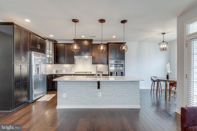 23564 BUCKLAND FARM TER, Ashburn, VA 20148