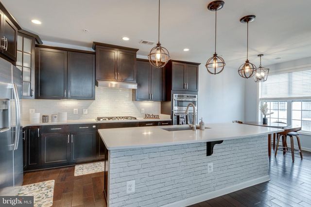 23564 BUCKLAND FARM TER, Ashburn, VA 20148