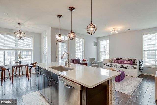 23564 BUCKLAND FARM TER, Ashburn, VA 20148