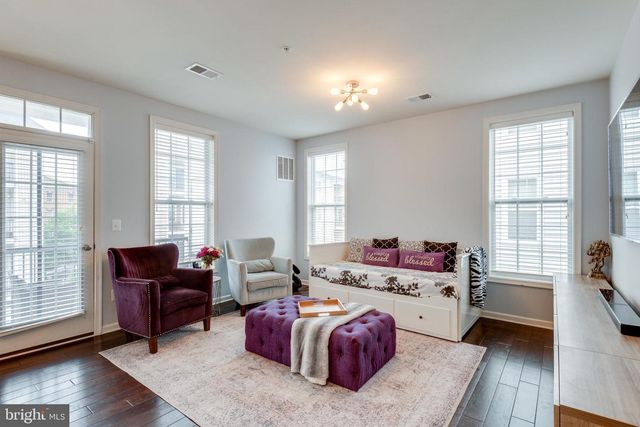 23564 BUCKLAND FARM TER, Ashburn, VA 20148