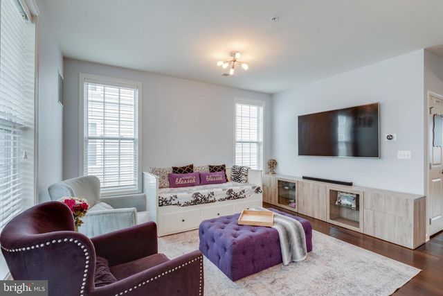 23564 BUCKLAND FARM TER, Ashburn, VA 20148