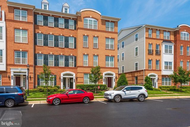 23564 BUCKLAND FARM TER, Ashburn, VA 20148