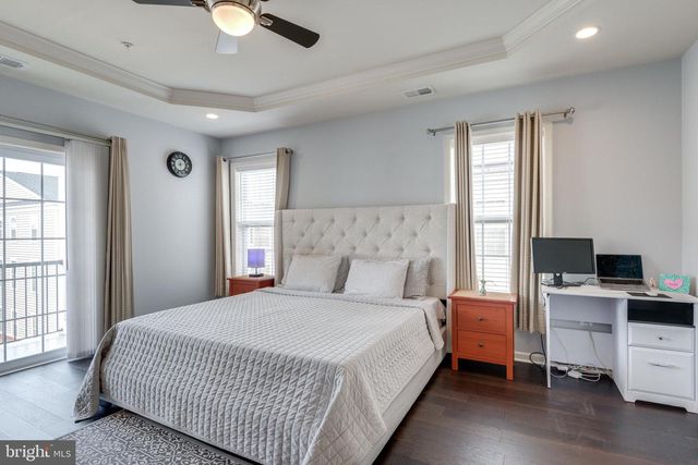 23564 BUCKLAND FARM TER, Ashburn, VA 20148