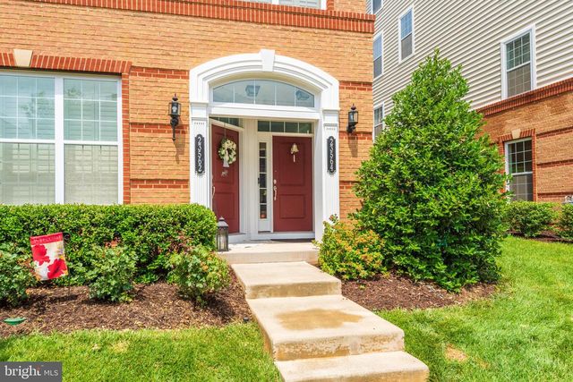 23564 BUCKLAND FARM TER, Ashburn, VA 20148