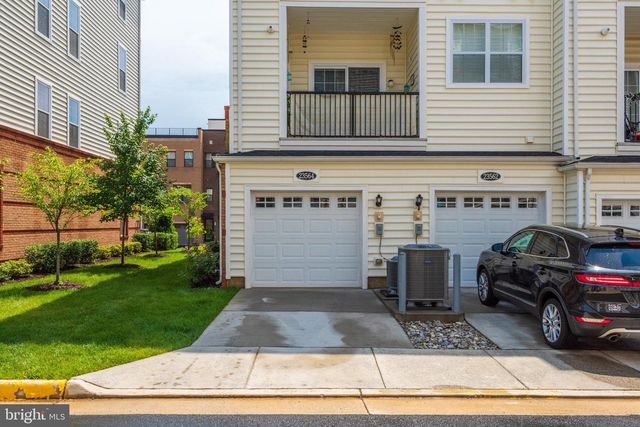 23564 BUCKLAND FARM TER, Ashburn, VA 20148