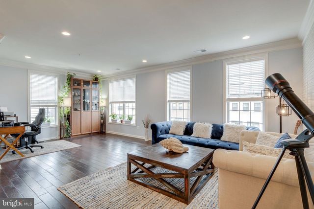 23564 BUCKLAND FARM TER, Ashburn, VA 20148