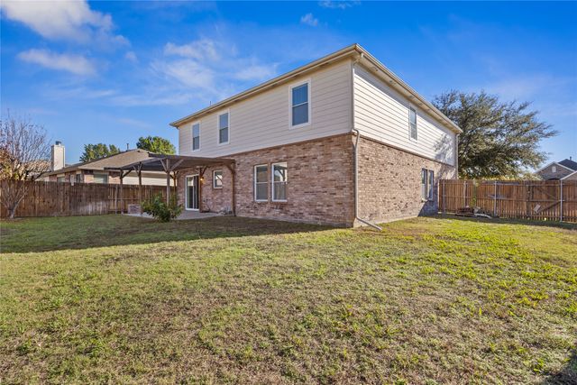 604 Mallard Drive, Saginaw, TX 76131