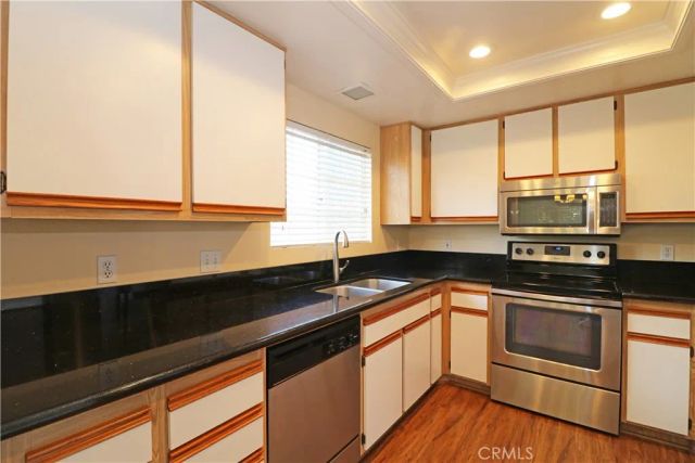 135 Gallery, Tustin, CA 92782