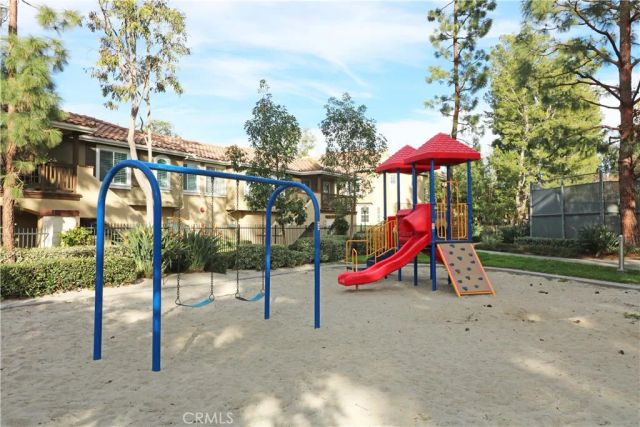 135 Gallery, Tustin, CA 92782