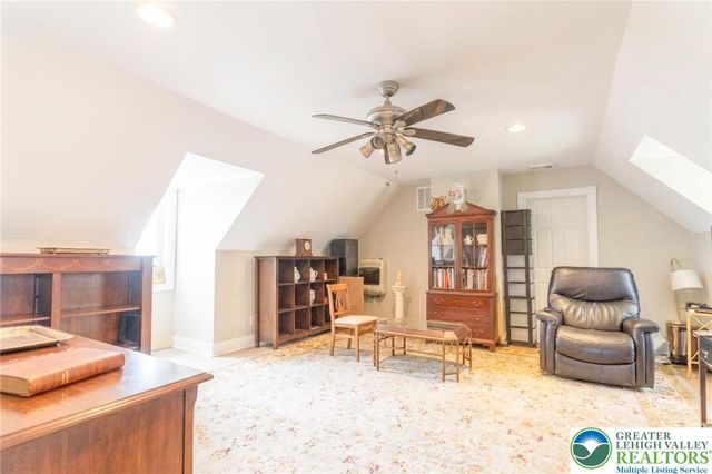 1231 Sky High Terrace, Chestnuthill Twp, PA 18330