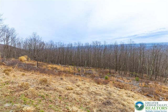 1231 Sky High Terrace, Chestnuthill Twp, PA 18330