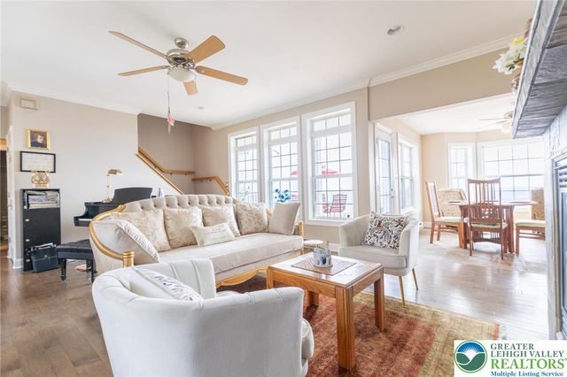 1231 Sky High Terrace, Chestnuthill Twp, PA 18330