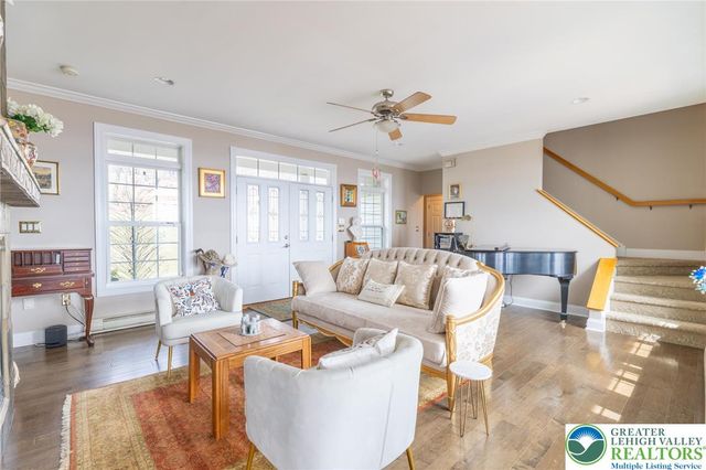 1231 Sky High Terrace, Chestnuthill Twp, PA 18330