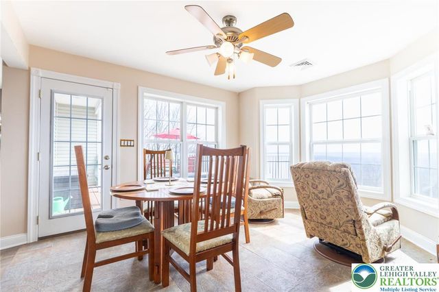 1231 Sky High Terrace, Chestnuthill Twp, PA 18330