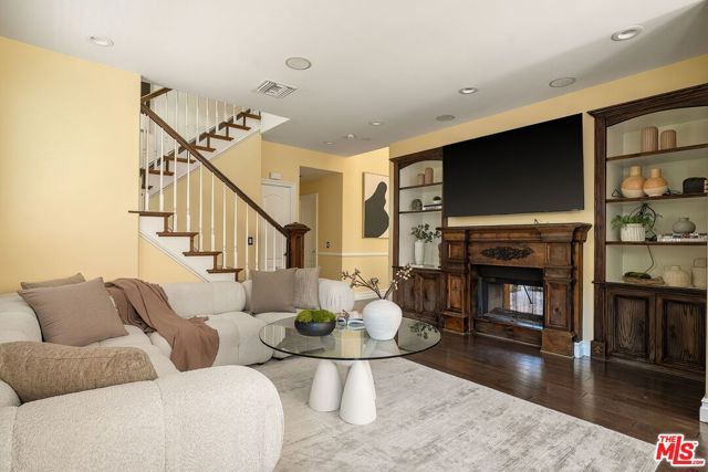 350 Anzio Way, Oak Park, CA 91377