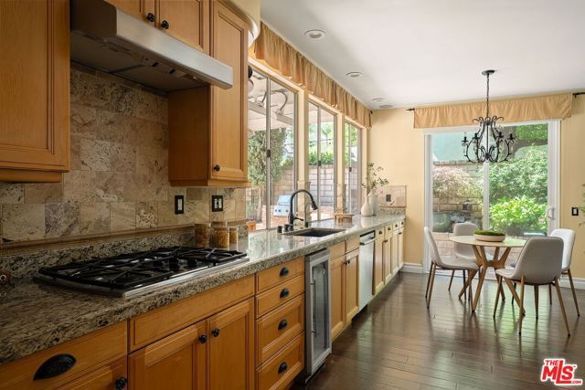 350 Anzio Way, Oak Park, CA 91377