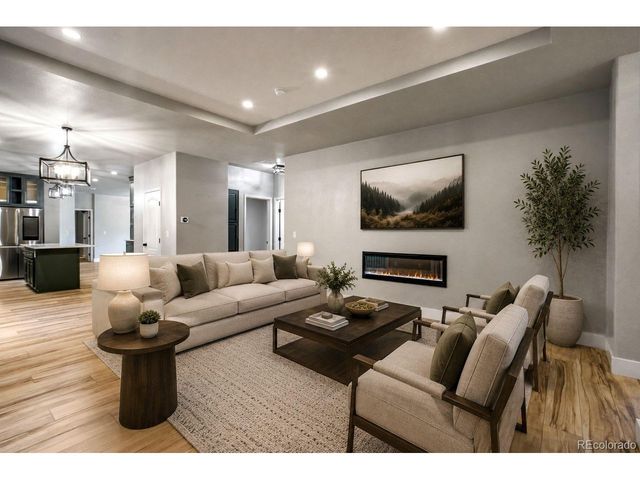 4998 Chippewa Dr, Larkspur, CO 80118