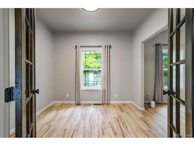 4998 Chippewa Dr, Larkspur, CO 80118