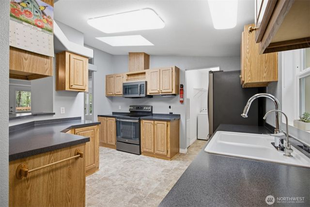 6728 Shelter Lane, Ferndale, WA 98248