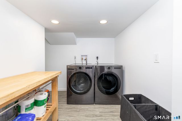 34 Crocker Avenue, West Hartford, CT 06110