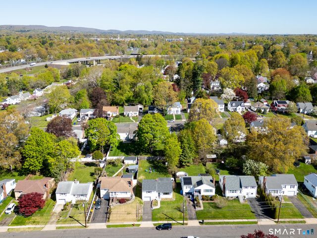 34 Crocker Avenue, West Hartford, CT 06110