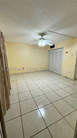 160 NE 203rd Ter E20, Miami Gardens, FL 33179