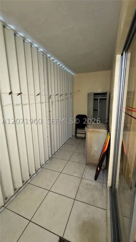 160 NE 203rd Ter E20, Miami Gardens, FL 33179