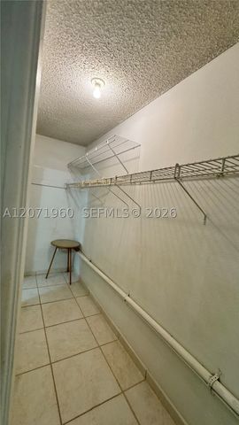 160 NE 203rd Ter E20, Miami Gardens, FL 33179