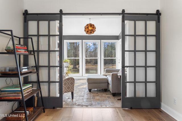 15392 Three Rivers Road, Biloxi, MS 39532