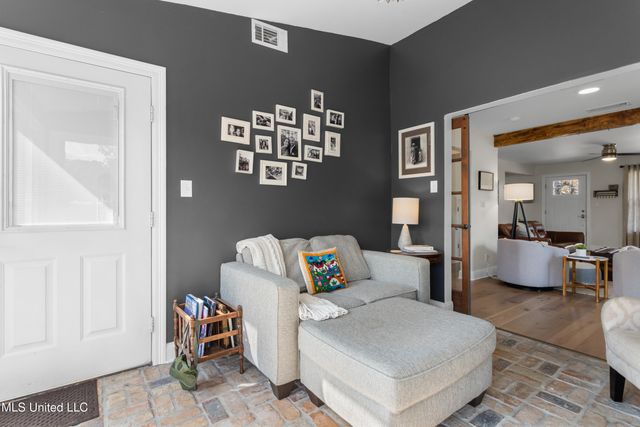 15392 Three Rivers Road, Biloxi, MS 39532