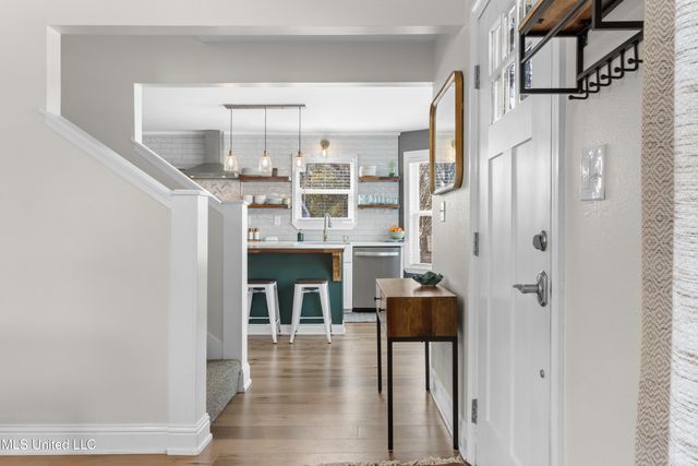 15392 Three Rivers Road, Biloxi, MS 39532