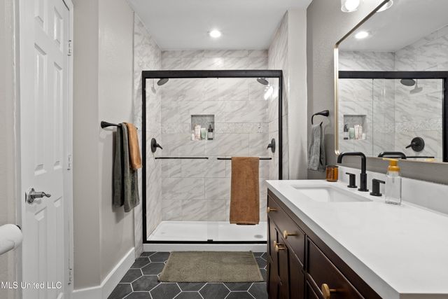 15392 Three Rivers Road, Biloxi, MS 39532