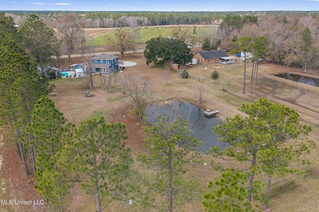 15392 Three Rivers Road, Biloxi, MS 39532