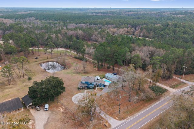 15392 Three Rivers Road, Biloxi, MS 39532