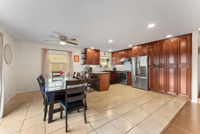 9750 Birch St, Spring Valley, CA 91977