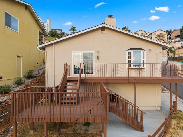 9750 Birch St, Spring Valley, CA 91977