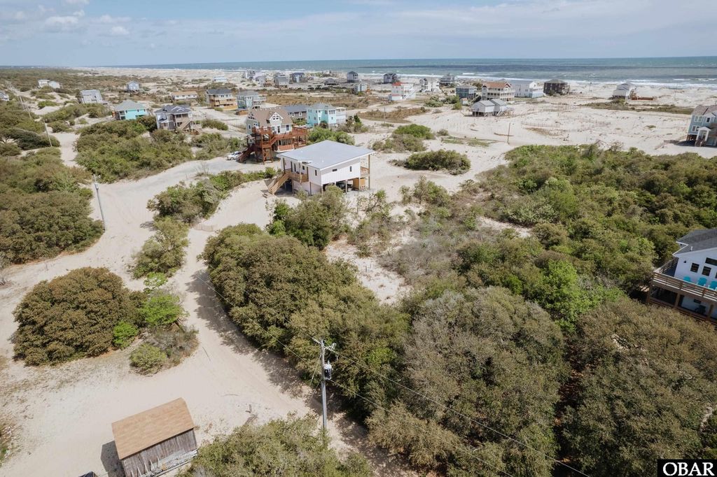 Image 5 of property listing at 1663 Midland Road Lot 7, Corolla, NC 27927