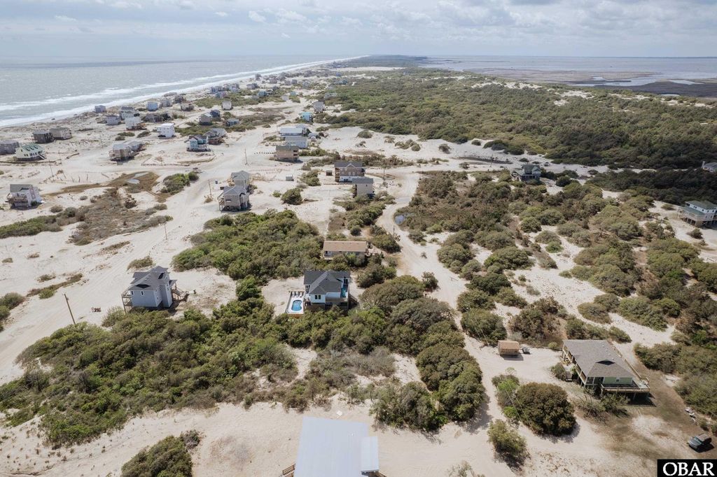 Image 9 of property listing at 1663 Midland Road Lot 7, Corolla, NC 27927