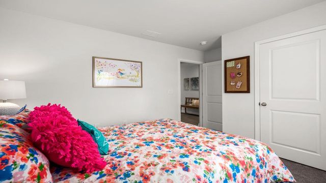 621 Strawberry Field Way, Galivants Ferry, SC 29544