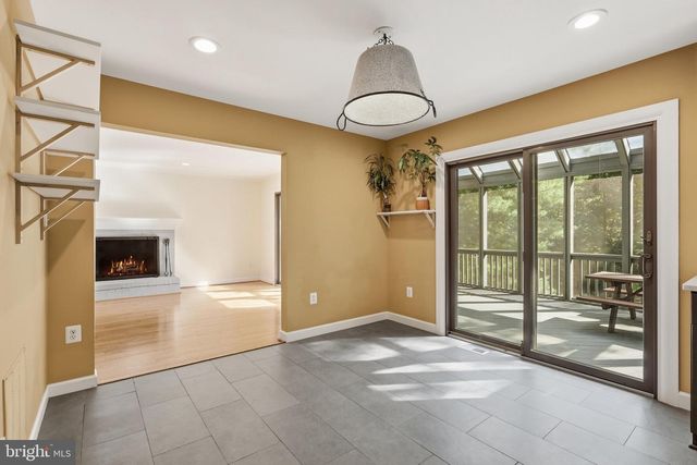 2025 MOCK ORANGE CT, Reston, VA 20191