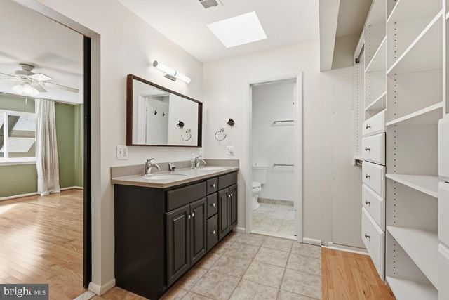 2025 MOCK ORANGE CT, Reston, VA 20191