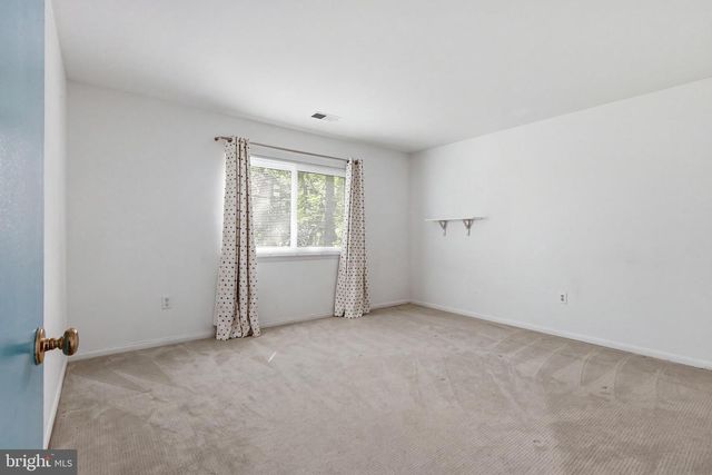 2025 MOCK ORANGE CT, Reston, VA 20191