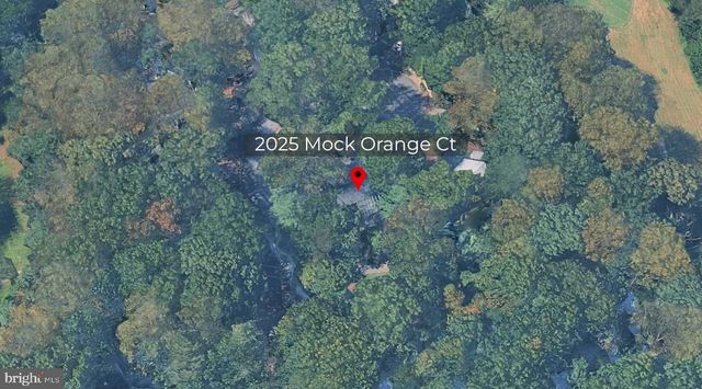 2025 MOCK ORANGE CT, Reston, VA 20191