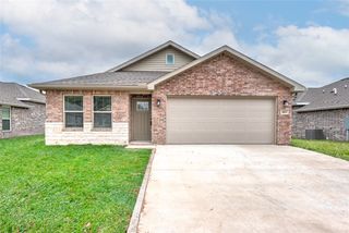 2031 Bluebonnet Lane, Centerton, AR 72719