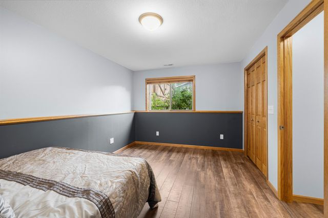 9430 Hale Avenue S, Cottage Grove, MN 55016