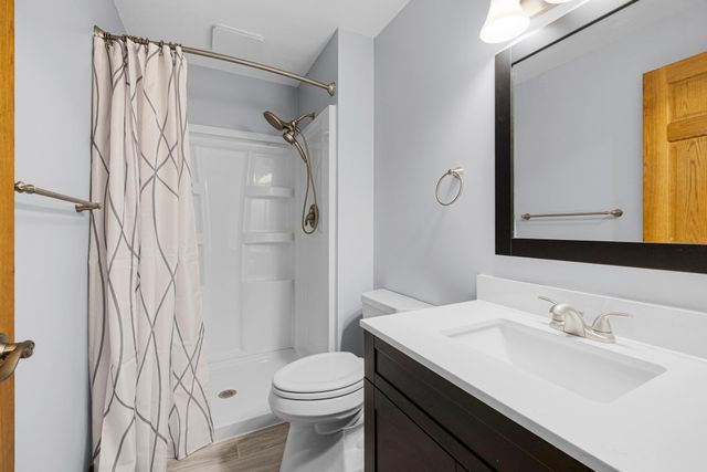 9430 Hale Avenue S, Cottage Grove, MN 55016