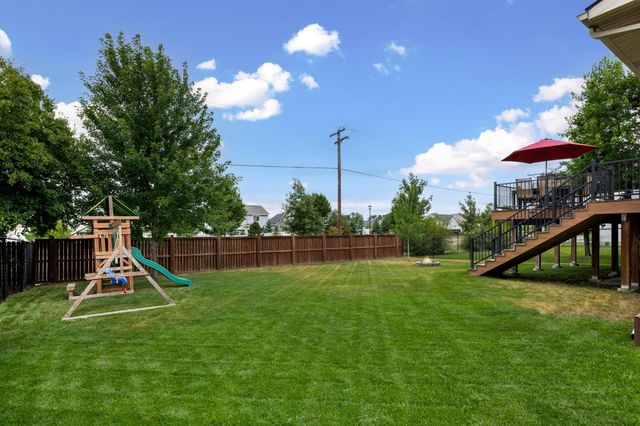 9430 Hale Avenue S, Cottage Grove, MN 55016