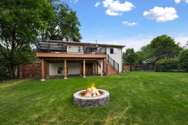 9430 Hale Avenue S, Cottage Grove, MN 55016