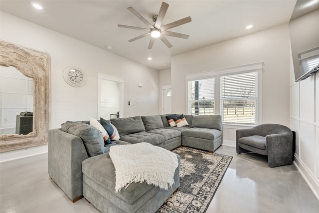 14240 County Road 354, Terrell, TX 75161