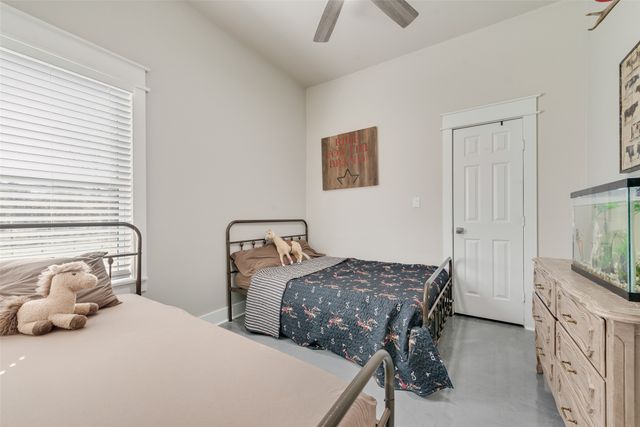 14240 County Road 354, Terrell, TX 75161